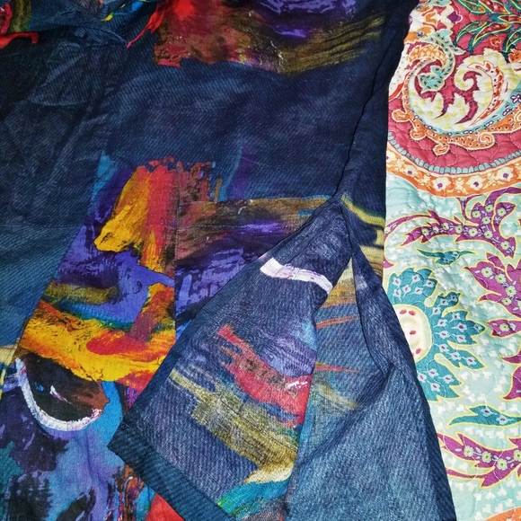 Vintage Dilemma Tunic Top - Picture 5 of 10